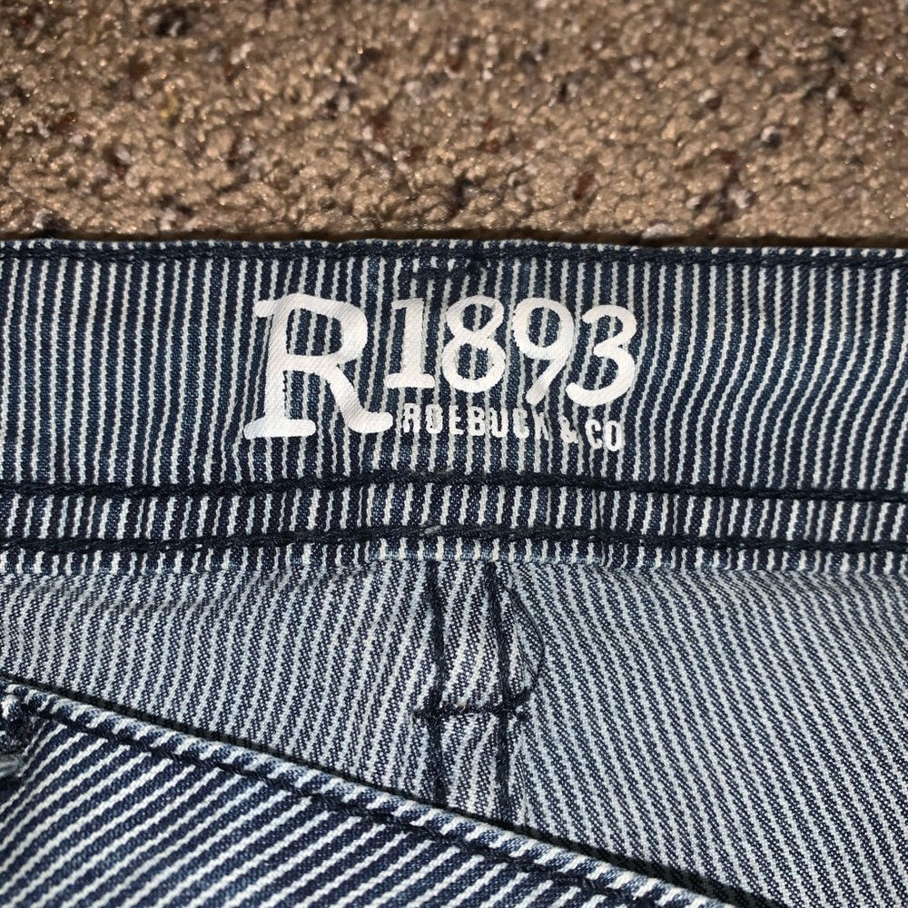Striped Jean Shorts - Picture 3 of 4